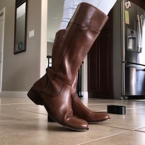 Buttery soft brown leather Corso Como